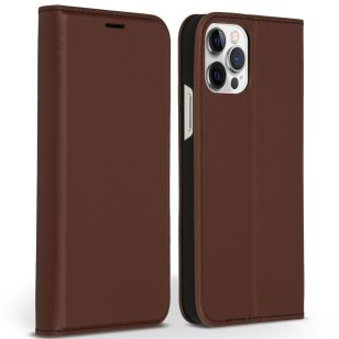 Accezz Premium Leather Slim Bookcase iPhone 12 (Pro) - Bruin