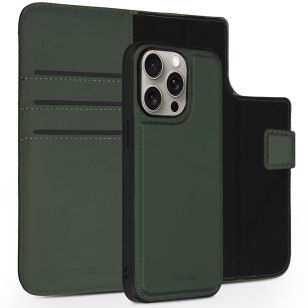 Accezz Premium Leather 2 in 1 Wallet Bookcase iPhone 15 Pro Max - Groen