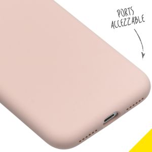 Accezz Liquid Silicone Backcover iPhone SE (2022 / 2020) / 8 / 7 - Roze