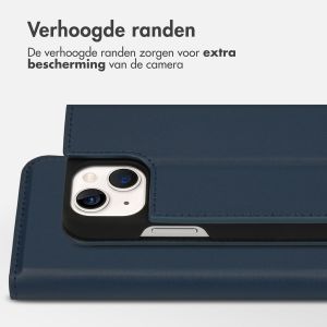Accezz Premium Leather Slim Bookcase iPhone 13 Mini - Donkerblauw