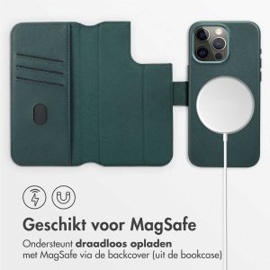 Accezz Leather Bookcase 2-in-1 met MagSafe iPhone 15 Pro Max - Cedar Green