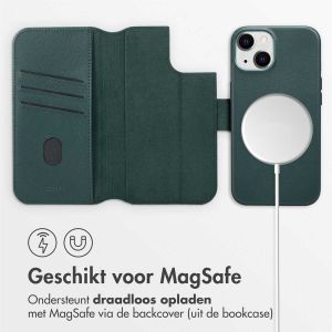 Accezz Leather Bookcase 2-in-1 met MagSafe iPhone 14 - Cedar Green
