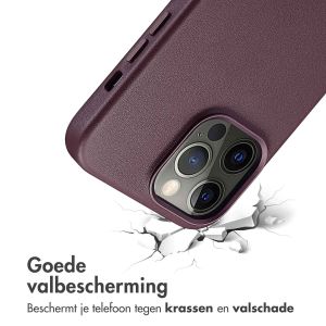 Accezz MagSafe Leather Backcover iPhone 15 Pro Max - Heath Purple