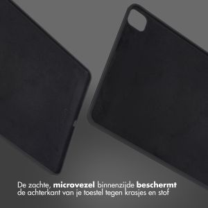 Accezz Liquid Silicone Backcover met penhouder iPad Pro 12.9 (2022) / Pro 12.9 (2021) / Pro 12.9 (2020) - Zwart