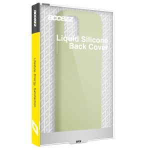 Accezz Liquid Silicone Backcover met MagSafe iPhone 15 - Groen
