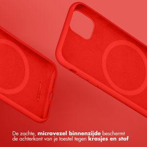 Accezz Liquid Silicone Backcover met MagSafe iPhone 14 Pro - Rood