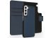 Accezz Premium Leather 2 in 1 Wallet Bookcase Samsung Galaxy S22 - Donkerblauw