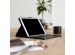 Accezz QWERTY Bluetooth Keyboard Bookcase iPad 10 (2022) 10.9 inch - Zwart